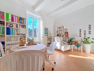 Maison - 155 m² - 6 pièces