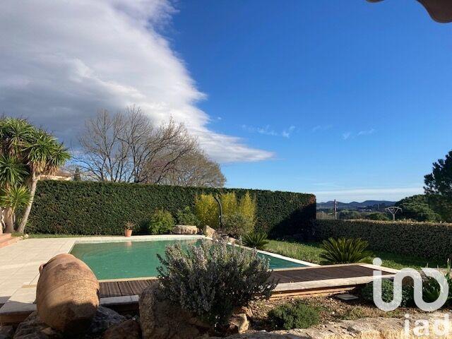 Maison - 187 m² - 5 pièces