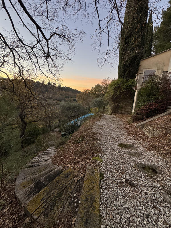 Maison traditionnelle - 165 m² - 6 pièces