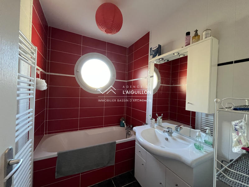 Appartement - 83 m² - 4 pièces