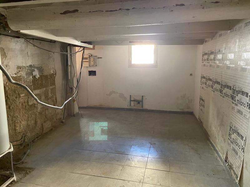 Local commercial - 166 m² - 4 pièces