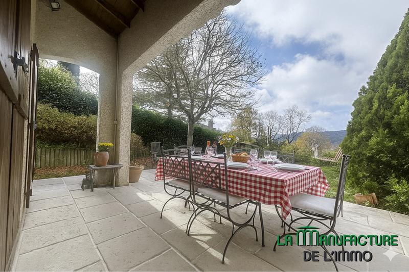 Maison - 135 m² - 6 pièces