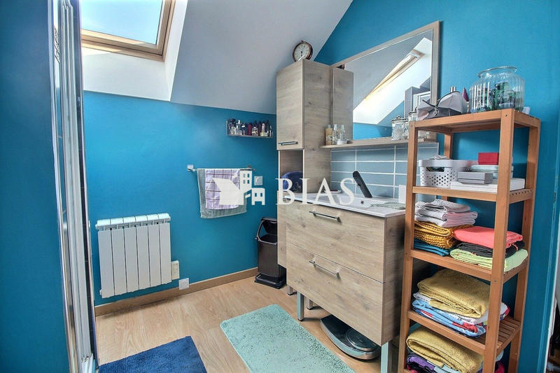 Maison - 111 m² - 4 pièces