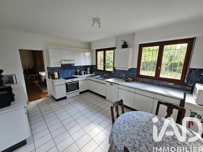 Maison - 160 m² - 8 pièces