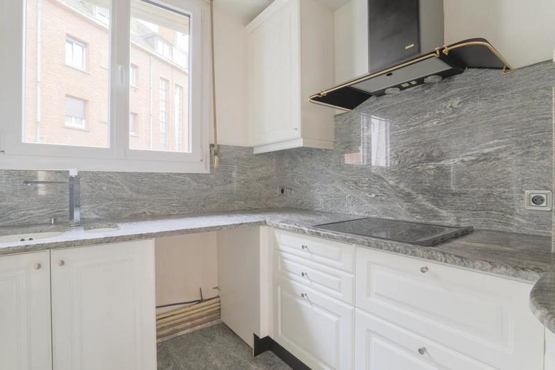 Appartement - 99 m² - 3 pièces