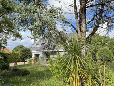 Maison - 143 m² - 6 pièces