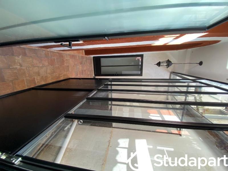 Chambre - 13 m² - 1 pièce