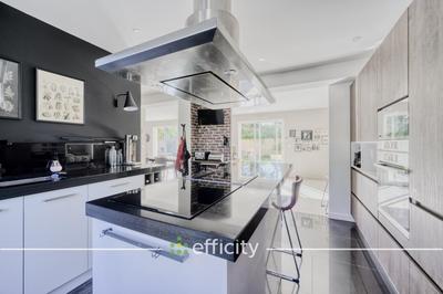 Maison - 150 m² - 5 pièces