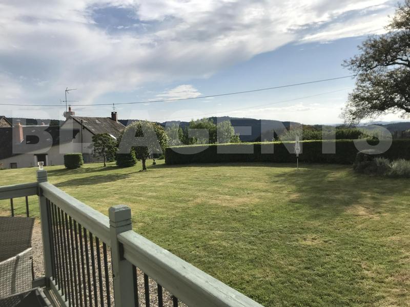 Maison - 104 m² - 5 pièces