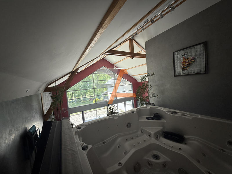 Villa - 220 m² - 7 pièces