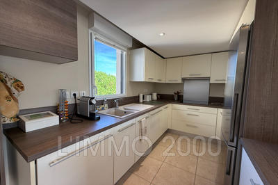 Appartement - 76 m² - 3 pièces