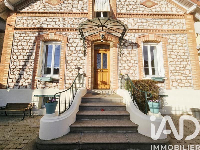 Maison - 125 m² - 8 pièces