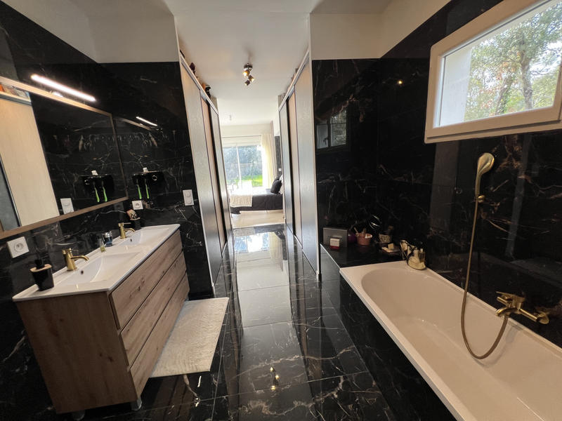 Maison - 164 m² - 6 pièces