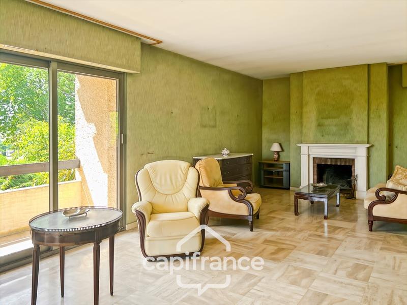 Maison - 176 m² - 7 pièces