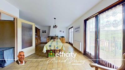 Maison - 80 m² - 5 pièces