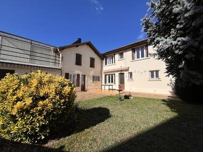 Maison - 118 m² - 7 pièces