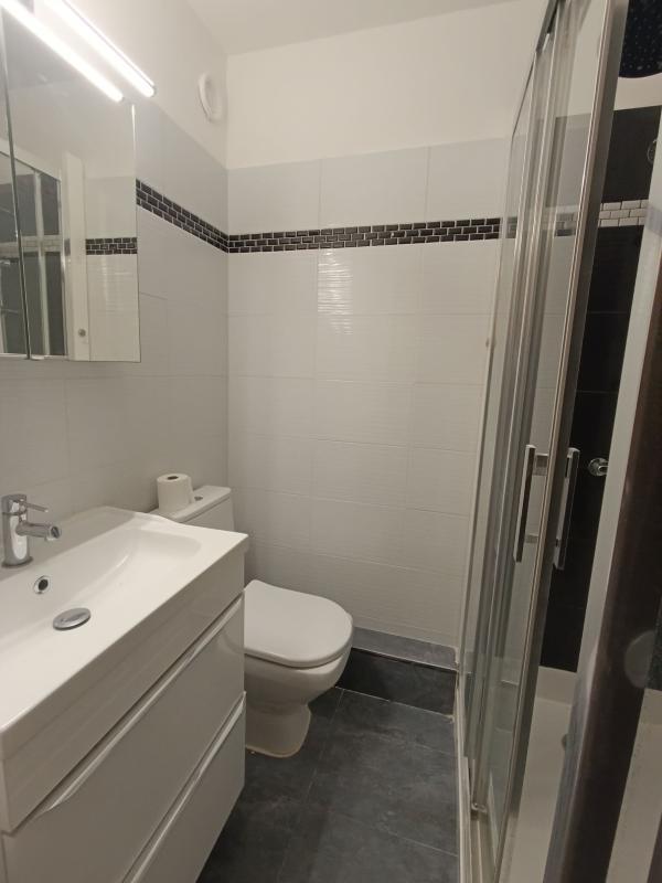 Studio - 24 m² - 2 pièces