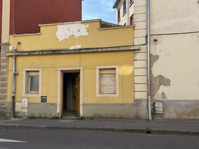 Immeuble - 75 m² - 5 pièces