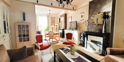 Maison bourgeoise - 143 m² - 4 pièces