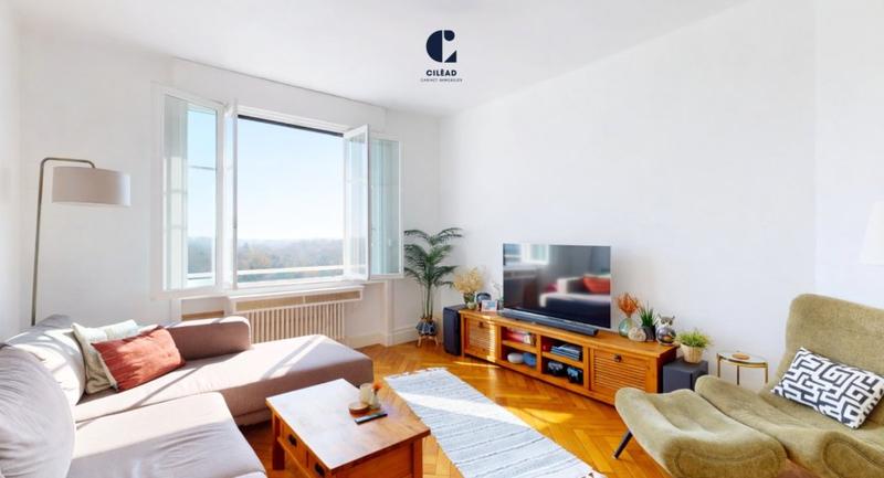 Appartement - 108 m² - 5 pièces