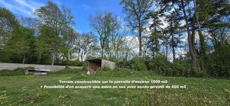 Maison - 300 m² - 8 pièces