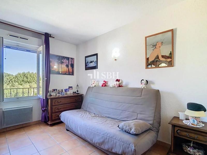 Appartement - 81 m² - 3 pièces