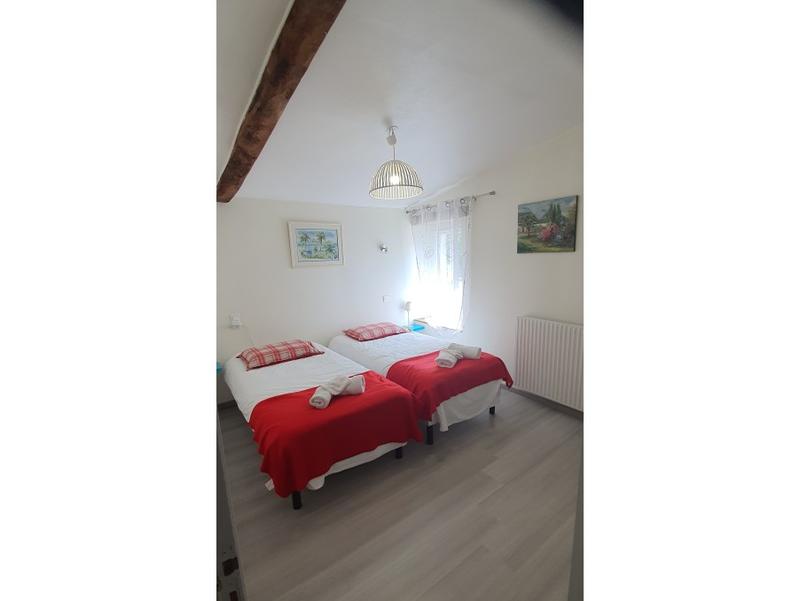 Maison - 200 m² - 7 pièces