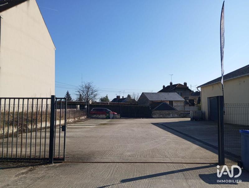Local commercial - 335 m²