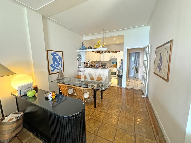 Appartement - 120 m² - 4 pièces