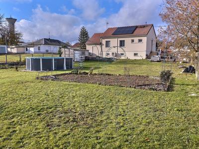 Maison - 130 m² - 6 pièces