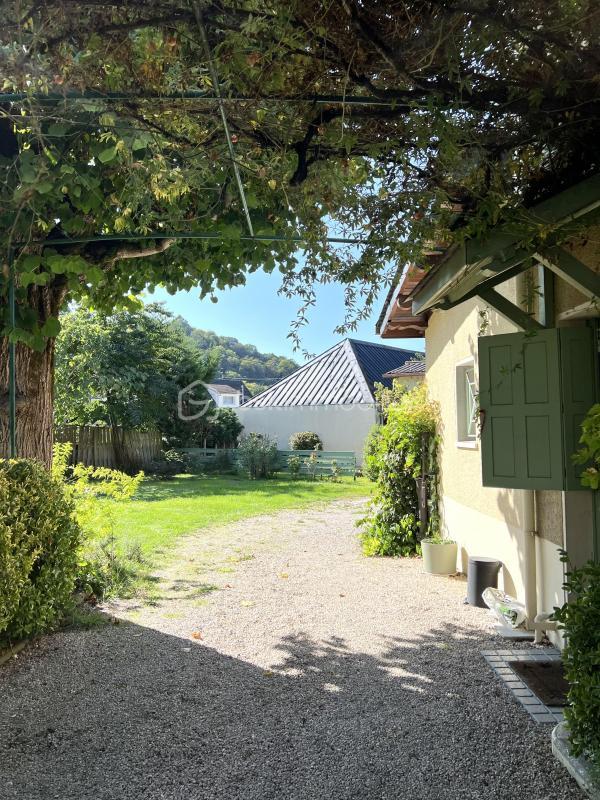 Demeure - 139 m² - 6 pièces