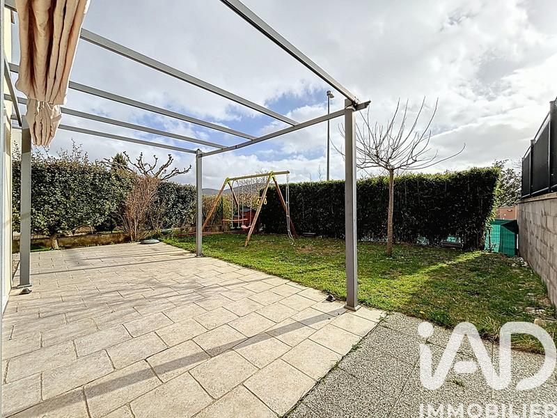 Maison - 98 m² - 4 pièces