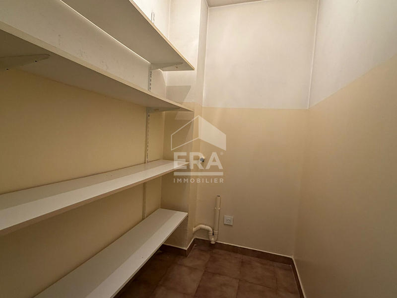 Appartement - 77 m² - 3 pièces