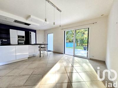 Maison - 108 m² - 5 pièces