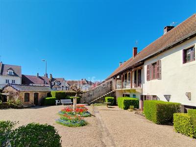 Maison - 144 m² - 5 pièces