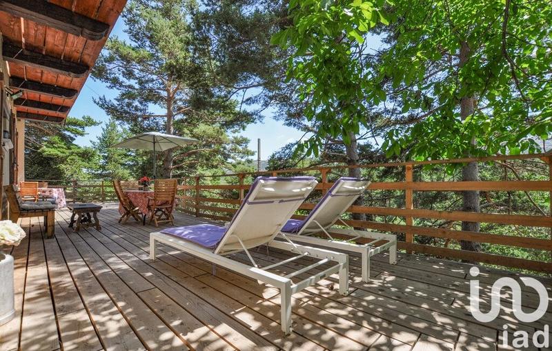 Maison - 92 m² - 4 pièces