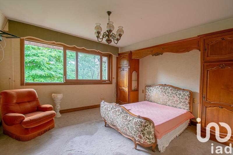 Maison - 333 m² - 8 pièces