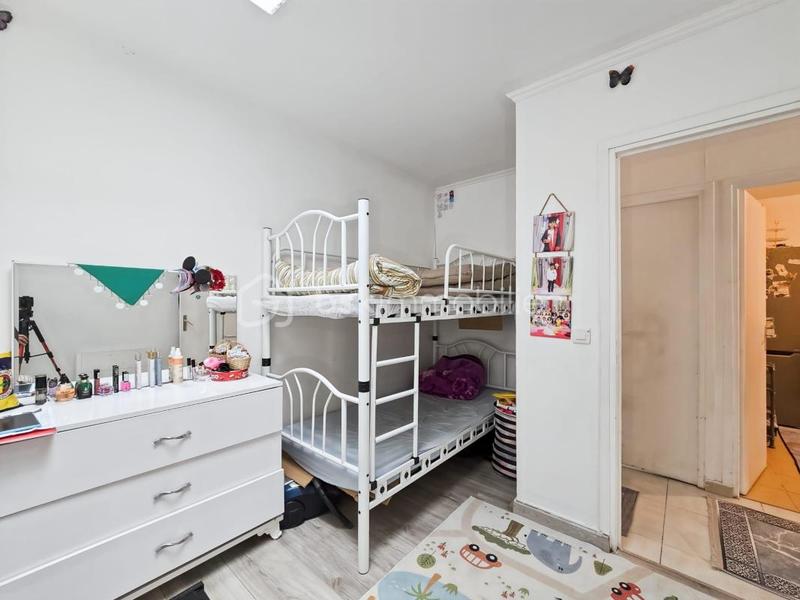 Maison - 169 m² - 9 pièces