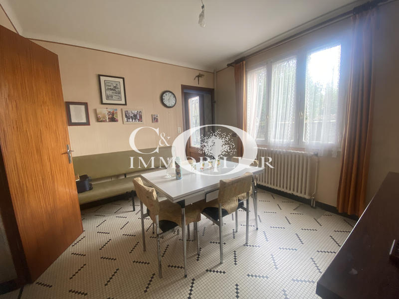 Maison - 131 m² - 8 pièces