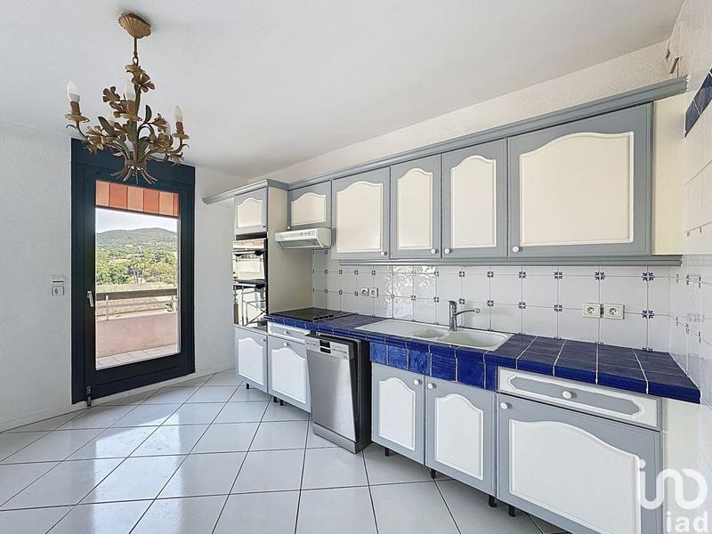 Appartement - 88 m² - 3 pièces