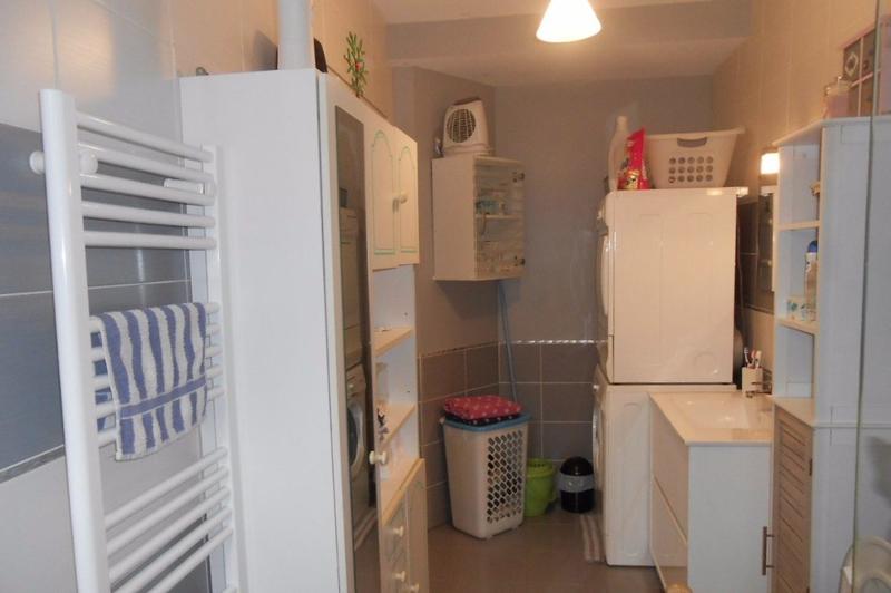 Maison - 243 m² - 12 pièces