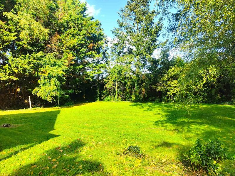 Maison - 250 m² - 8 pièces