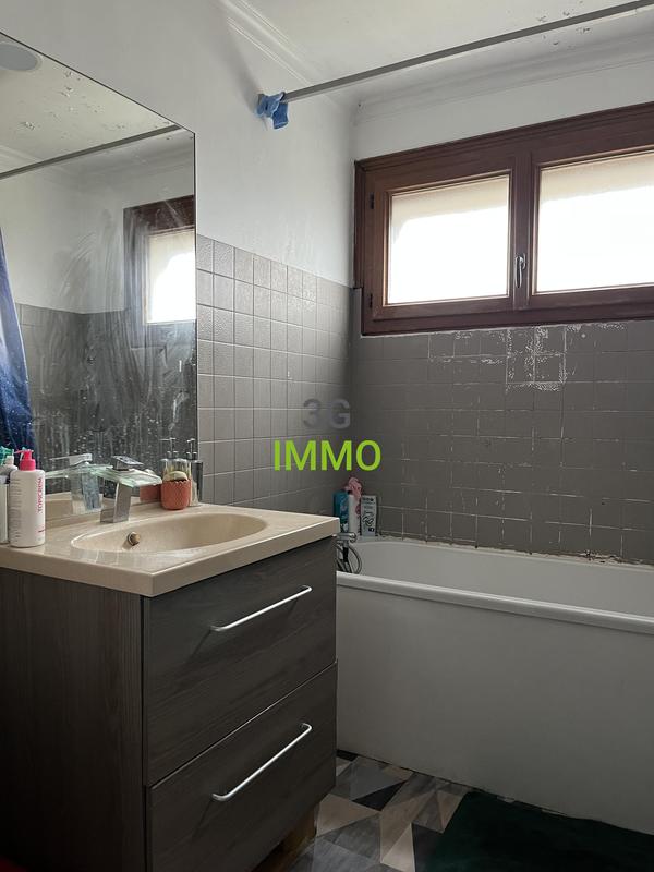 Maison de village - 130 m² - 5 pièces