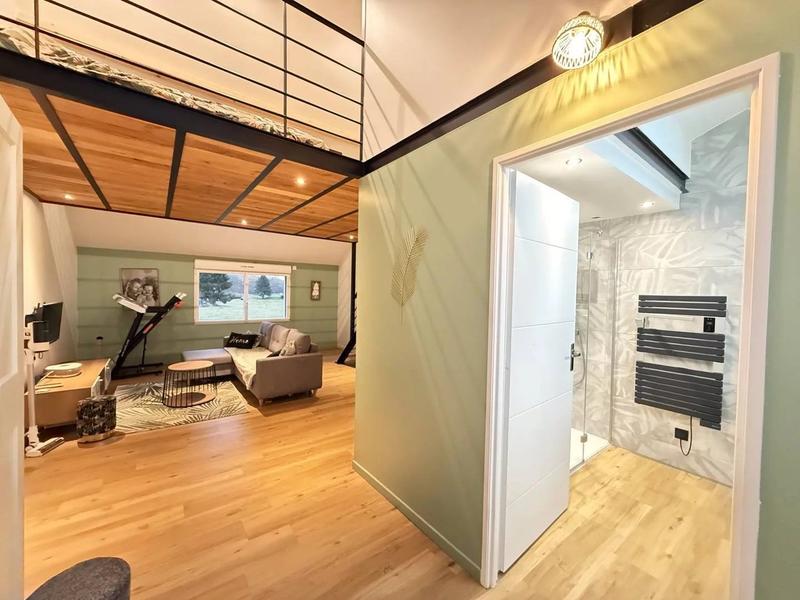 Maison - 140 m² - 5 pièces