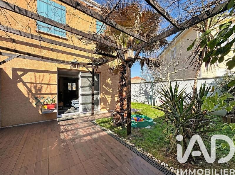 Maison - 76 m² - 4 pièces