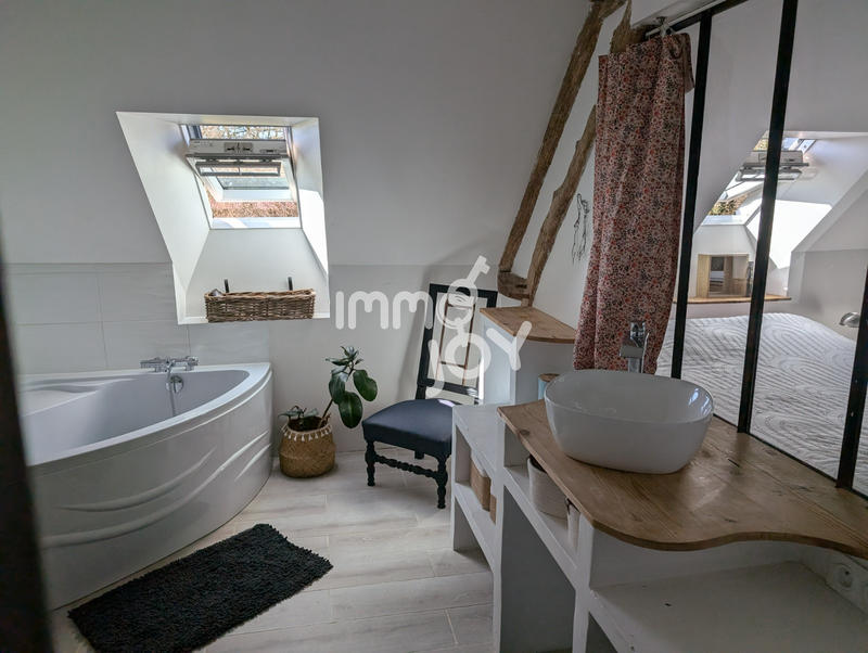 Propriété - 480 m² - 10 pièces