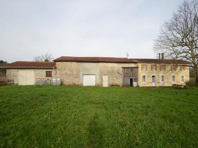 Corps de ferme - 141 m² - 4 pièces