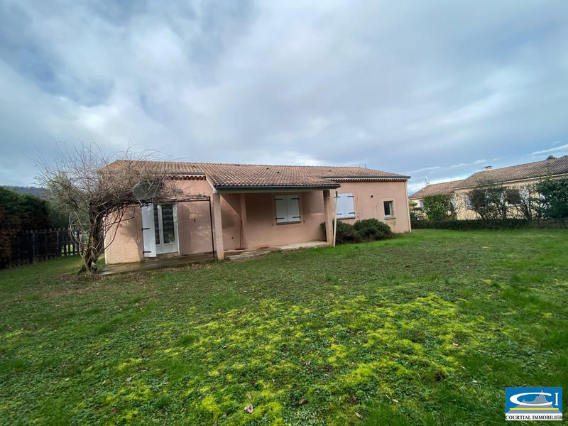 Maison - 92 m² - 4 pièces