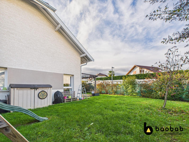 Appartement - 90 m² - 4 pièces