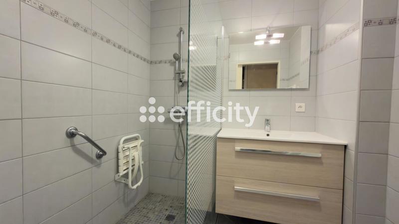 Maison de village - 160 m² - 8 pièces